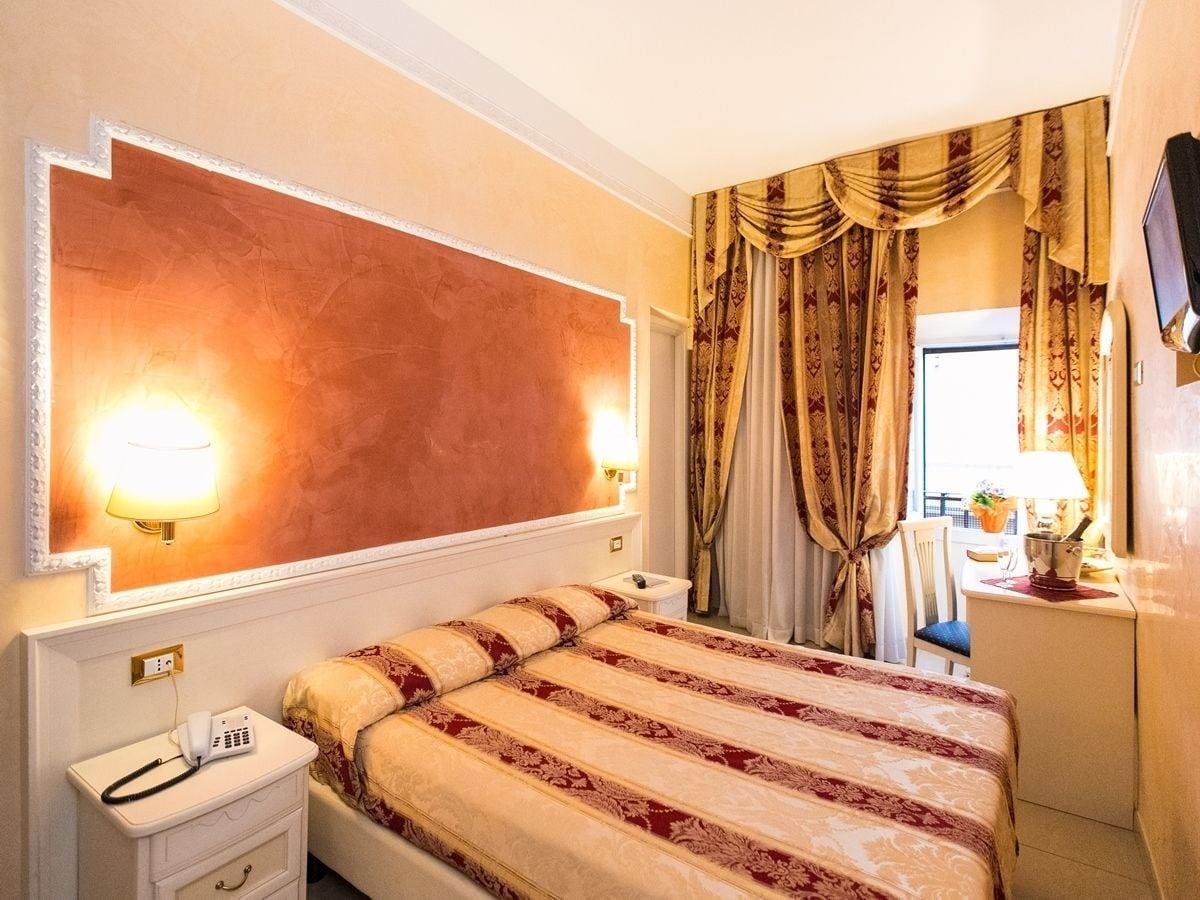 Hotel Erdarelli โรม ภายนอก รูปภาพ