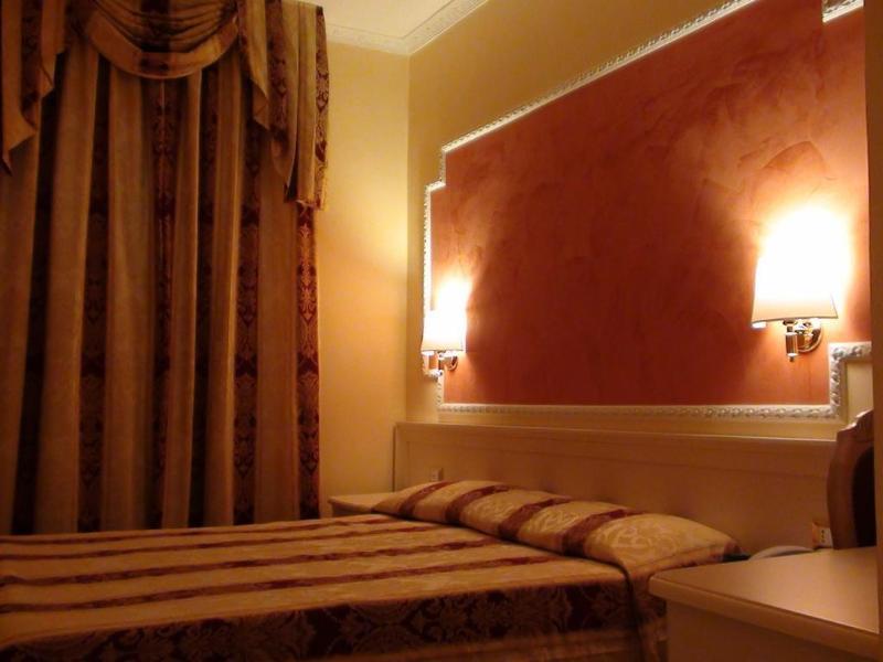 Hotel Erdarelli โรม ภายนอก รูปภาพ